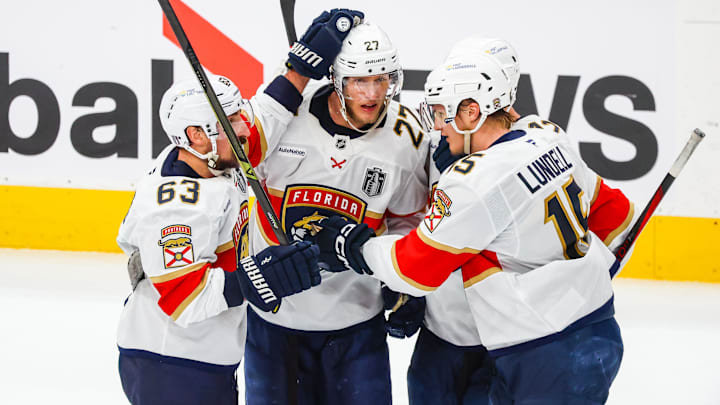 Florida Panthers center Eetu Luostarinen celebrates his goal with teammates against the Edmonton Oilers.