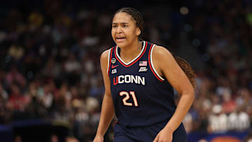 Uconn v South Carolina