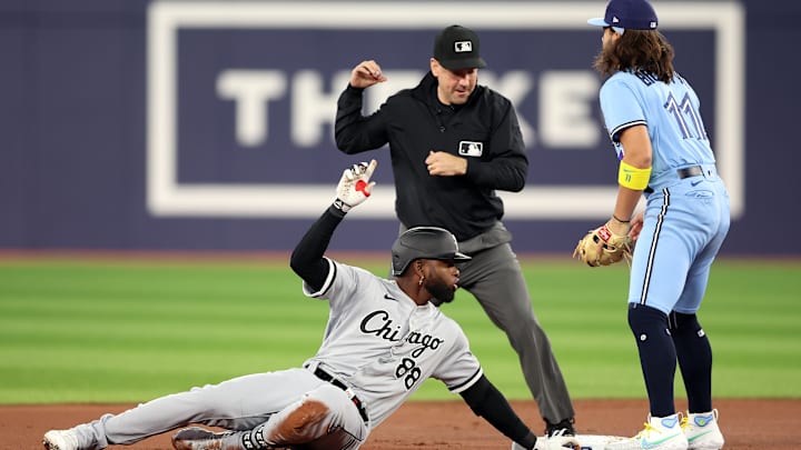 Chicago White Sox v Toronto Blue Jays