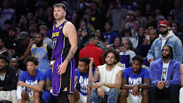 Luka Doncic ya enfrentó a los Mavericks como miembro de los Lakers