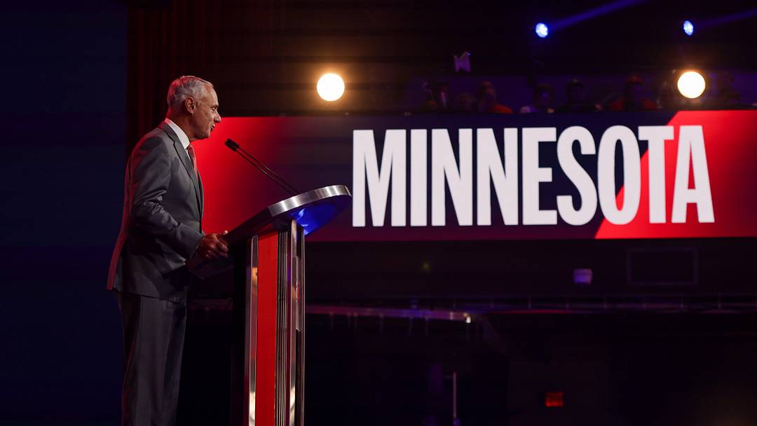Jul 13, 2025; Atlanta, GA, USA; MLB Commissioner Rob Manfred announces the pick for the Minnesota Twins during the MLB Draft at The Coca-Cola Roxy. Mandatory Credit: Brett Davis-Imagn Images