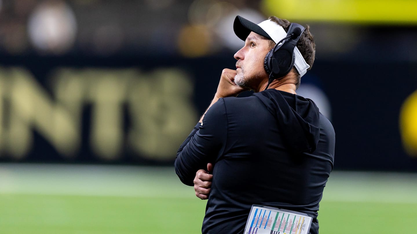 Chicago Bears Face Key Player Pressure, Roster Shifts Ahead 2025 Season