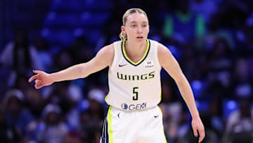 Toyota Antelopes v Dallas Wings