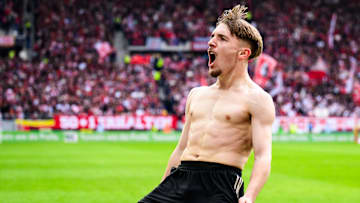 Lennart Karl - Milieu du Bayern Munich Lennart Karl - Milieu du Bayern Munich