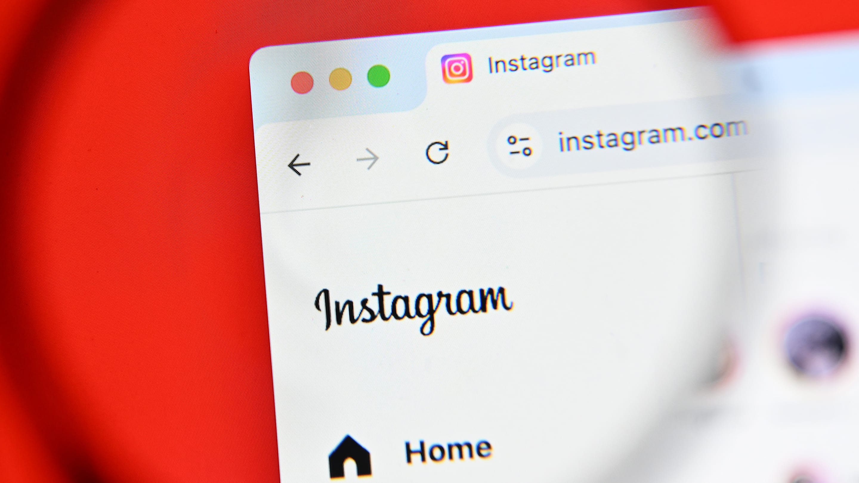 Instagram Users Can Now Add Songs to Their Profiles Like It’s 2006