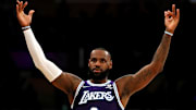 Lakers revelaron un uniforme clásico
