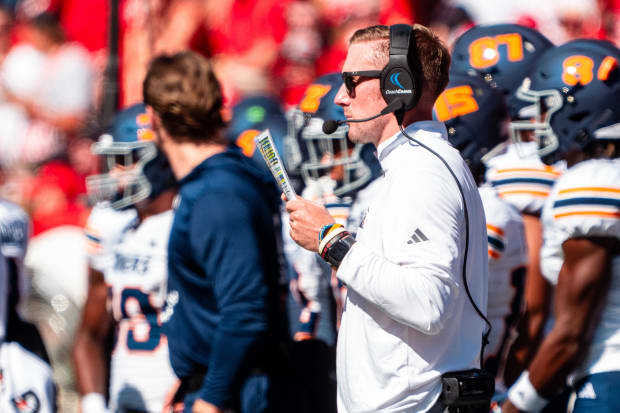 UTEP Miners head coach Scotty Walden looks on during the second quarter against the Nebraska Cornhuskers