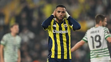 Fenerbahce v Ferencvaros - UEFA Europa League