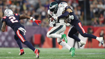 Philadelphia Eagles v New England Patriots