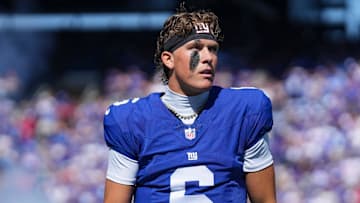 New York Giants quarterback Jaxson Dart (6) looks on before a game against the Los Angeles Chargers at MetLife Stadium, Sep 28, 2025, East Rutherford, NJ, USA.