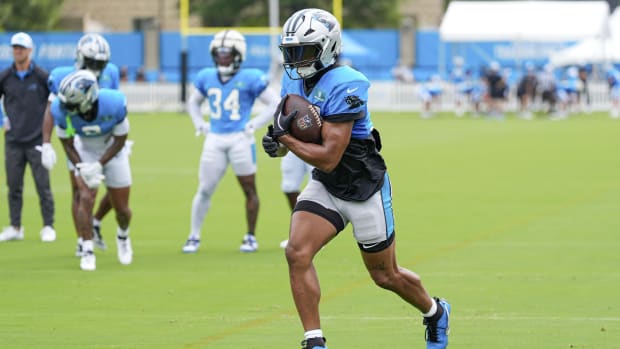 Carolina Panthers running back Chuba Hubbard (30) runs the ball. Jim Dedmon-USA TODAY Sports