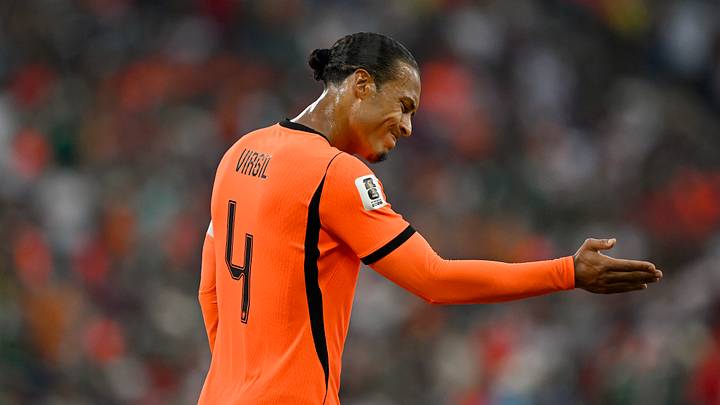 Zieht es Virgil van Dijk an den Bosporus?