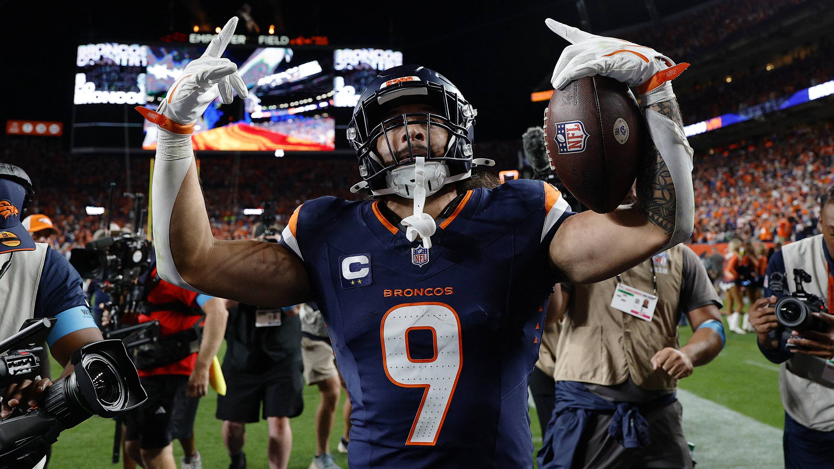 Broncos Score 30 Second-Half Points to Beat Rams: 10 Bite-Sized Takeaways