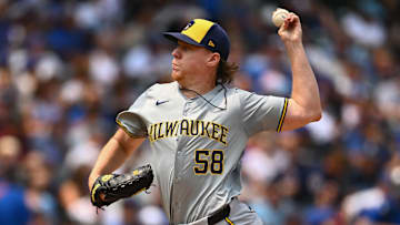 Milwaukee Brewers v Chicago Cubs