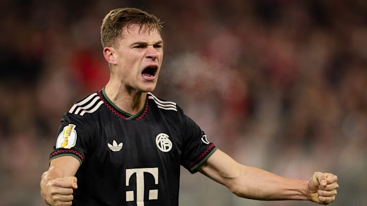 Joshua Kimmich stellt EA Sports seine Bundesliga-Topelf vor Joshua Kimmich stellt EA Sports seine Bundesliga-Topelf vor