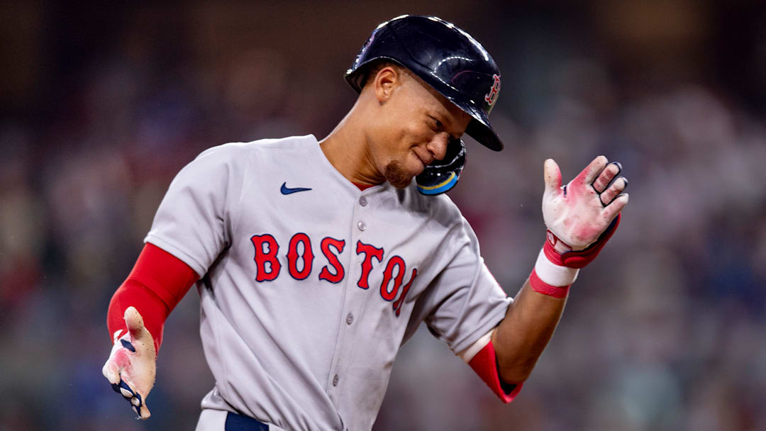 Boston Red Sox rookie Kristian Campbell hits first MLB home run vs Texas Rangers in 2025.