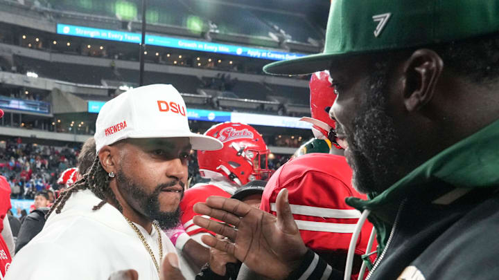 Eagles teammates from 2009 to ‘13, DeSean Jackson and Michael Vick faced off as first-year coaches leading HBCU programs Thursday night. Eagles teammates from 2009 to ‘13, DeSean Jackson and Michael Vick faced off as first-year coaches leading HBCU programs Thursday night.