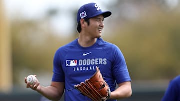 Los Angeles Dodgers Pitchers And Catchers Workout