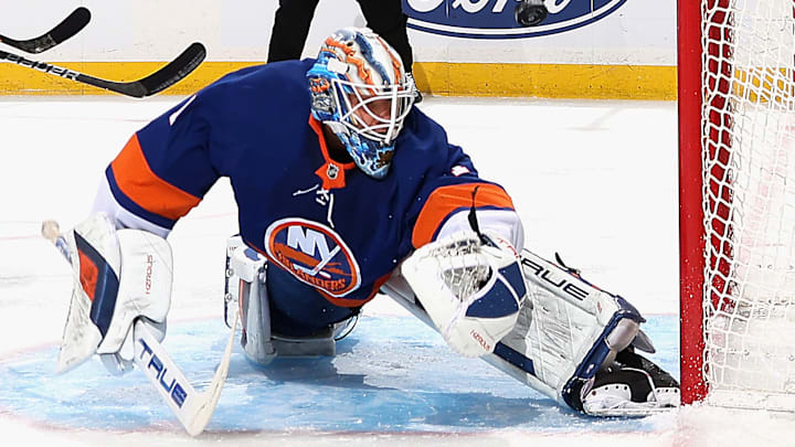 Philadelphia Flyers v New York Islanders