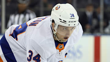 New York Islanders v New York Rangers