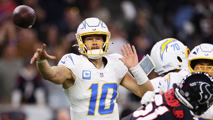 AFC Wild Card Playoffs: Los Angeles Chargers v Houston Texans