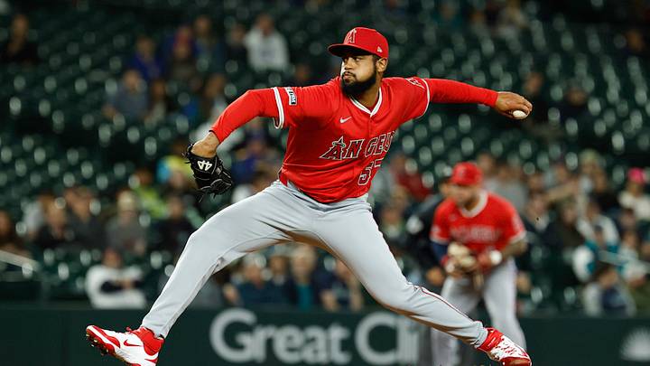 Los Angeles Angels v Seattle Mariners