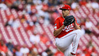Sep 25, 2025; Cincinnati, Ohio, USA; Cincinnati Reds starting pitcher Nick Lodolo (40) pitches against the Pittsburgh Pirates in the first inning at Great American Ball Park. Mandatory Credit: Katie Stratman-Imagn Images