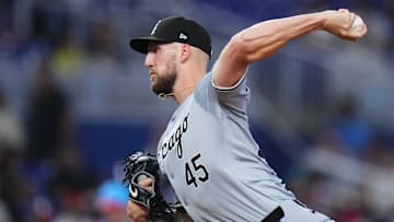 Chicago White Sox v Miami Marlins