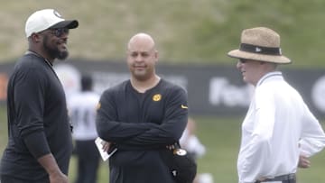 Pittsburgh Steelers head coach Mike Tomlin (left) and general manager Omar Khan (middle) and chairman Art Rooney II