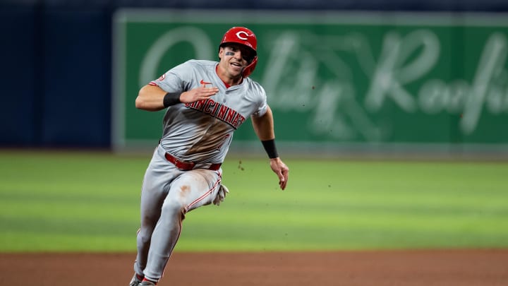 Cincinnati Reds outfielder Spencer Steer (7) runs to third base against the Tampa Bay Rays during the fourth inning at Tropicana Field on July 27.