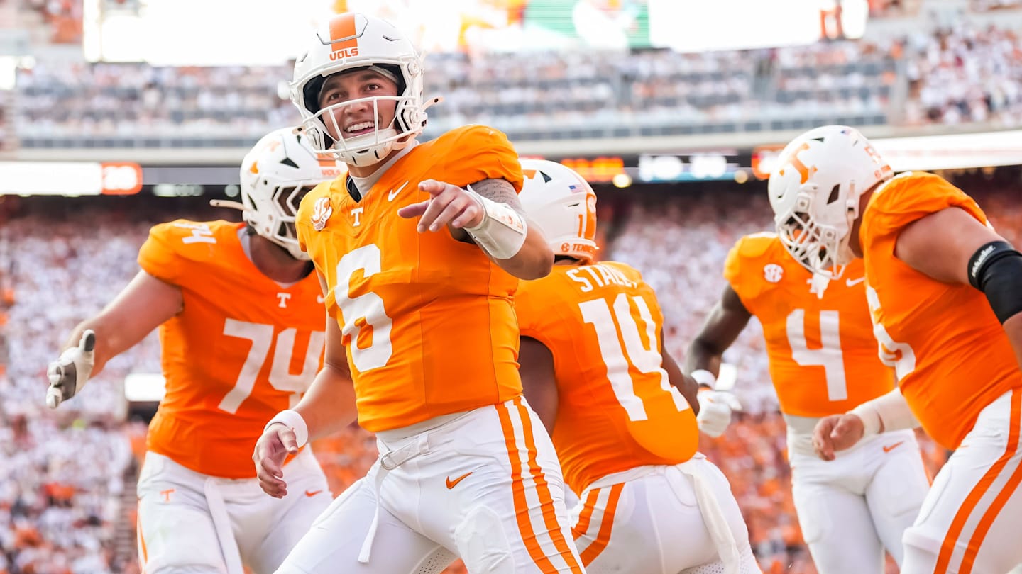 Live Updates: Tennessee Football vs UAB