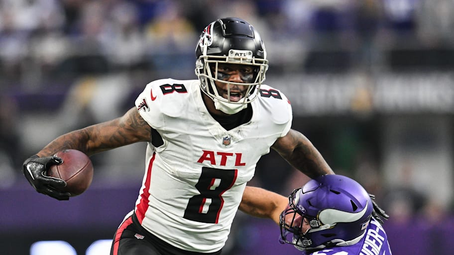 Atlanta Falcons tight end Kyle Pitt