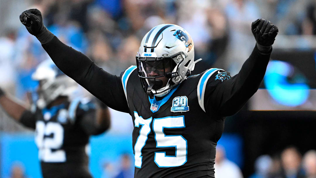 Carolina Panthers defensive tackle DeShawn Williams (75) reacts in the fourth quarter at Bank of America Stadium.