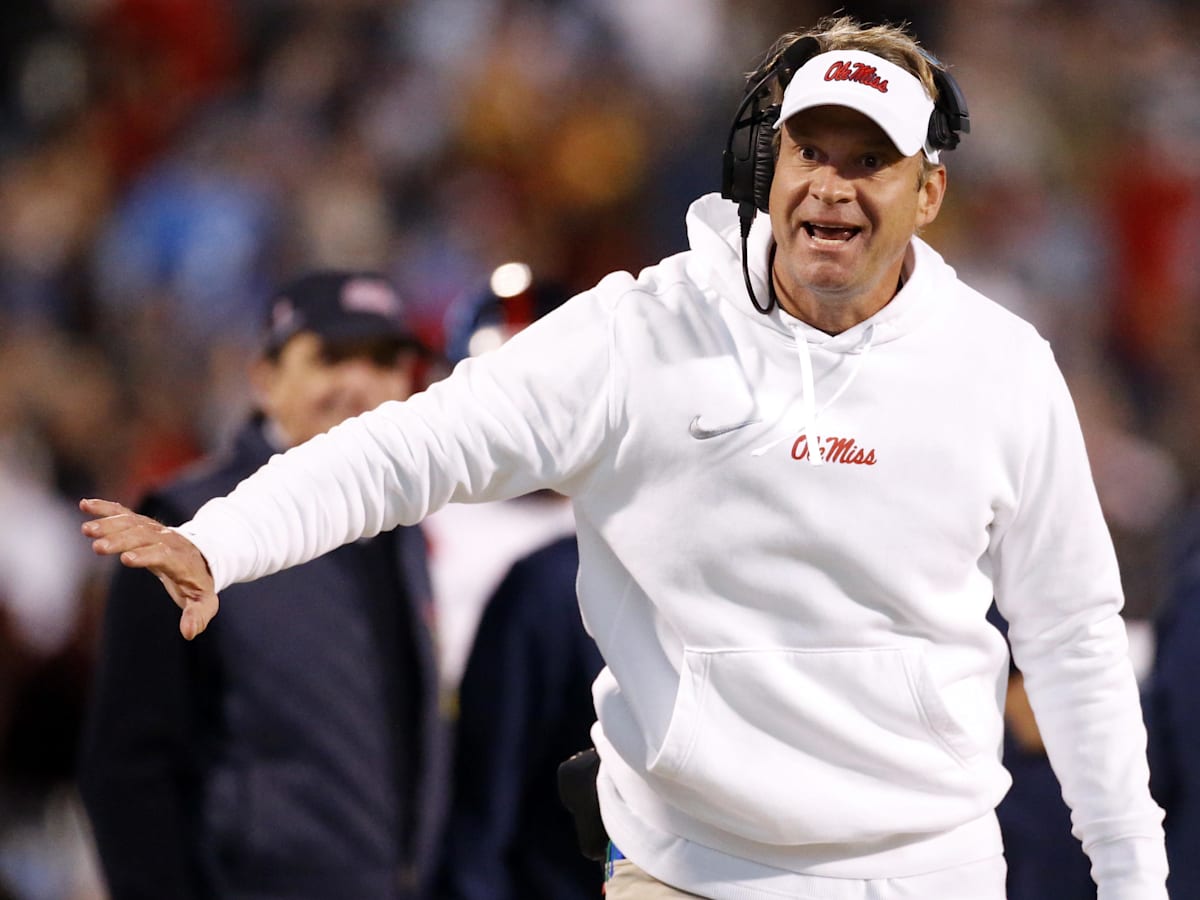 'Rat Poison': Lane Kiffin Addresses High Expectations For Ole Miss in 2024  Season