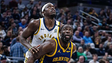 Golden State Warriors forward Draymond Green (23) boxes out Indiana Pacers forward Pascal Siakam (43) in the second half at Gainbridge Fieldhouse. Mandatory Credit: Trevor Ruszkowski-Imagn Images