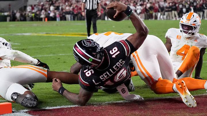 South Carolina Gamecocks quarterback LaNorris Sellers