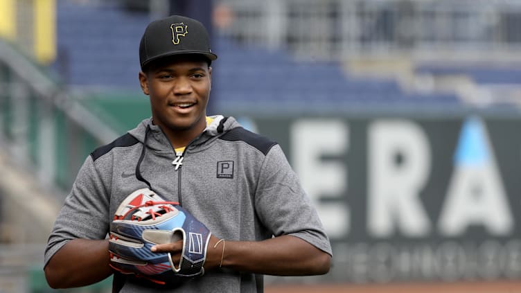 Jul 29, 2022; Pittsburgh, Pennsylvania, USA; Pittsburgh Pirates first round pick Termarr Johnson and