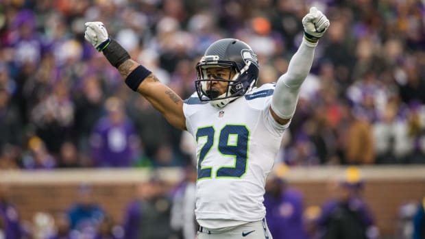 Earl Thomas