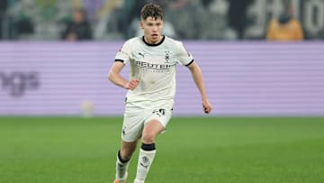 Lukas Ullrich verlängert bei Borussia Mönchengladbach