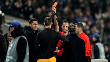 Schlotterbeck sieht Rot Schlotterbeck sieht Rot