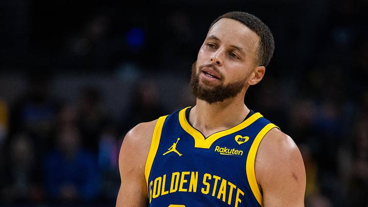 Steph Curry Is Starting To Worry NBA Fans After Latest Performance In Pacers-Warriors