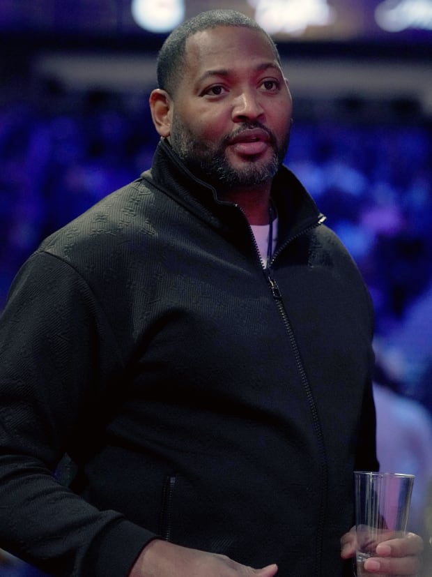 Former NBA player Robert Horry at in season tournament championship final between the Los Angeles Lakers and Indiana Pacers.