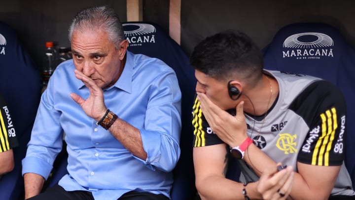 Filho de Tite, Matheus Bachi trabalha como auxiliar técnico