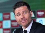 Xabi Alonso prend des décisions fortes.