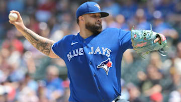 Aug 10, 2023; Cleveland, Ohio, USA; Toronto Blue Jays starting pitcher Alek Manoah (6) throws a