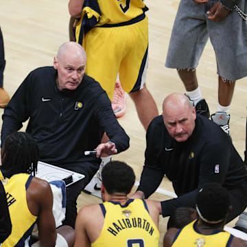 Jun 19, 2025; Indianapolis, Indiana, USA; Indiana Pacers head coach Rick Carlisle speaks to his players during a timeout in the second quarter during game six of the 2025 NBA Finals against the Oklahoma City Thunder at Gainbridge Fieldhouse. Mandatory Credit: Trevor Ruszkowski-Imagn Images