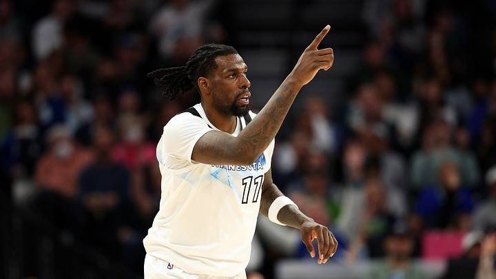 New Orleans Pelicans v Minnesota Timberwolves