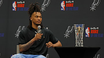 San Antonio Spurs Stephon Castle Named Rookie Of The Year