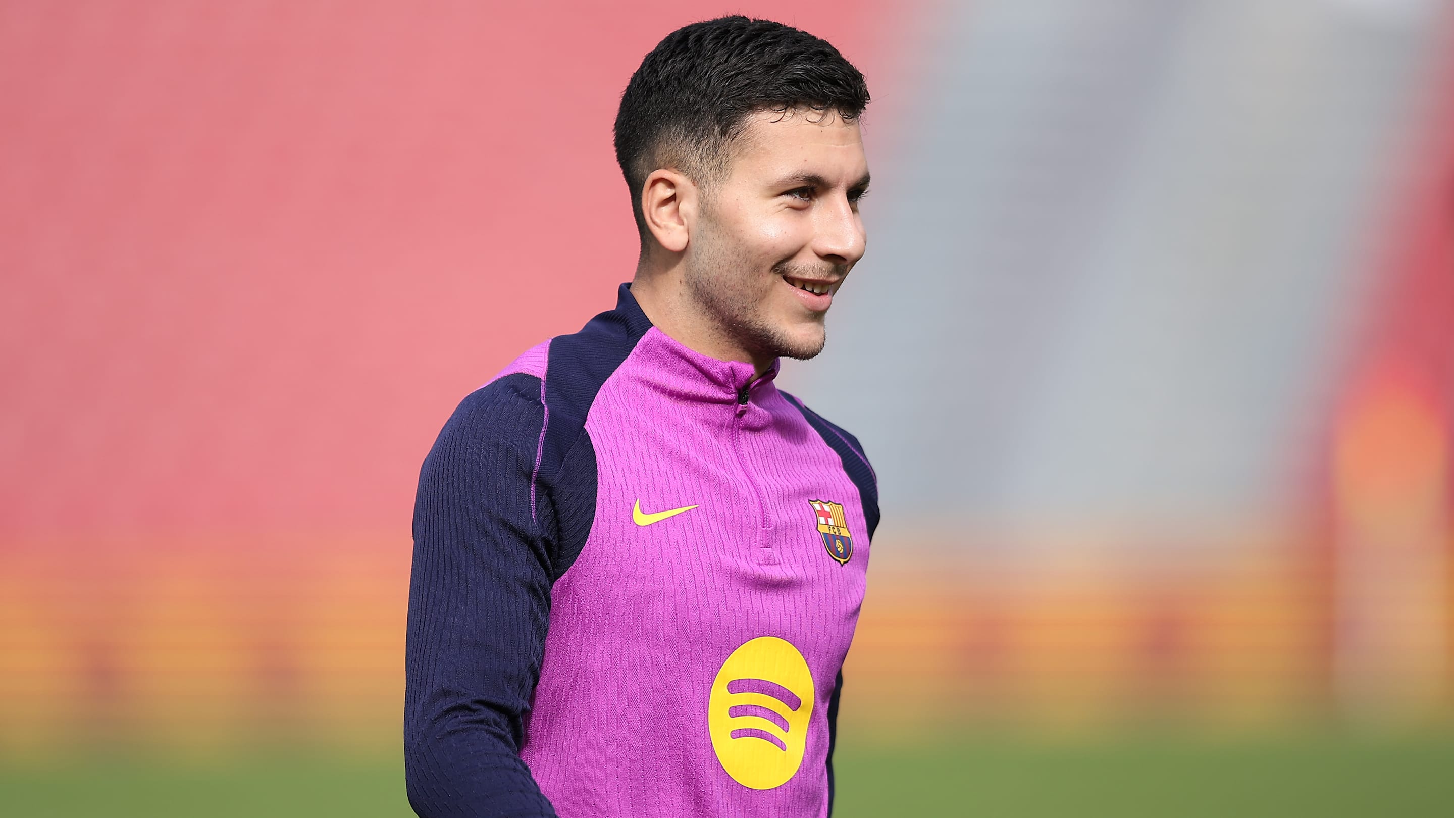 FC Barcelone mercato : Deux clubs se positionnent déjà pour un prêt de Roony Bardghji mais...