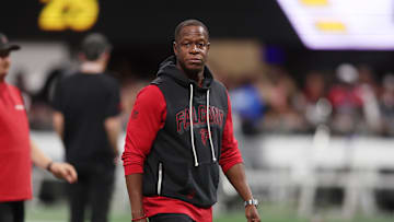 Atlanta Falcons head coach Raheem Morris